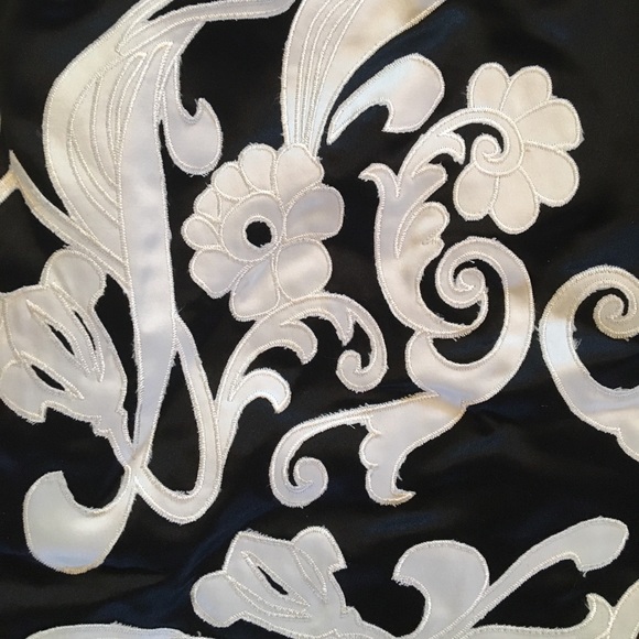 White House Black Market Strapless Dress - Size 6 - Picture 3 of 8